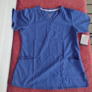 Beyond Scrubs Top size Small